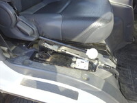 いすゞエルフ散水車小型（2t・3t）[写真24]