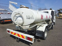 いすゞエルフ散水車小型（2t・3t）[写真04]