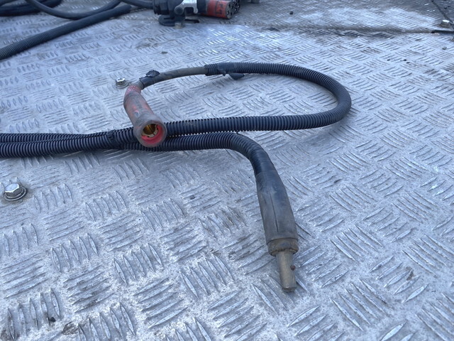 いすゞギガトレーラーヘッド（トラクターヘッド）大型（10t）[写真14]