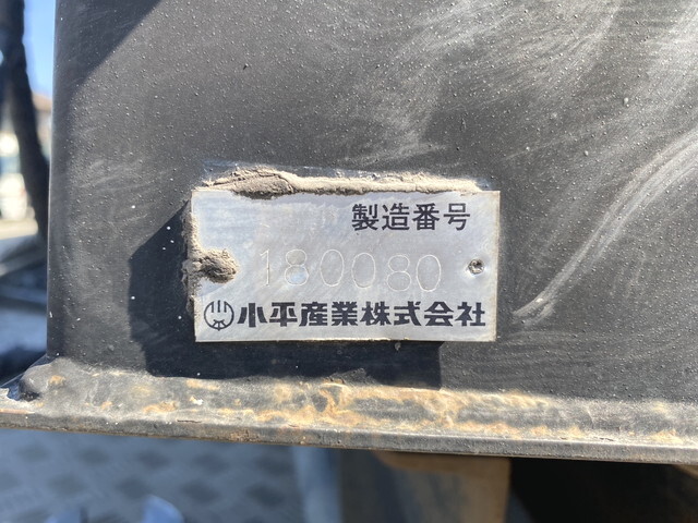 いすゞギガトレーラーヘッド（トラクターヘッド）大型（10t）[写真16]