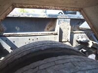 いすゞフォワードコンテナ専用車中型（4t）[写真25]