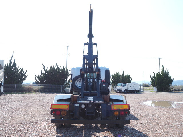 いすゞフォワードコンテナ専用車中型（4t）[写真39]