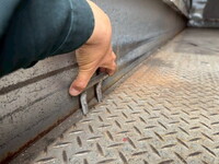 いすゞギガアルミウイング大型（10t）[写真15]