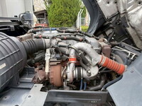 いすゞギガアルミウイング大型（10t）[写真24]