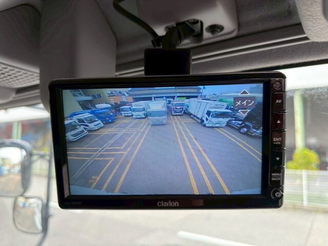 いすゞギガアルミウイング大型（10t）[写真26]