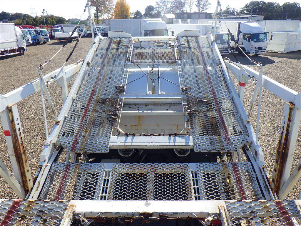 いすゞフォワードキャリアカー増トン（6t・8t）[写真09]