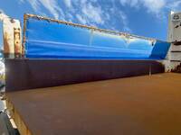 UDトラックスクオンダンプ大型（10t）[写真09]