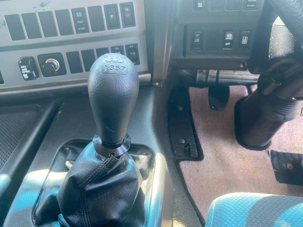 日野プロフィア深ダンプ（土砂禁ダンプ）大型（10t）[写真22]