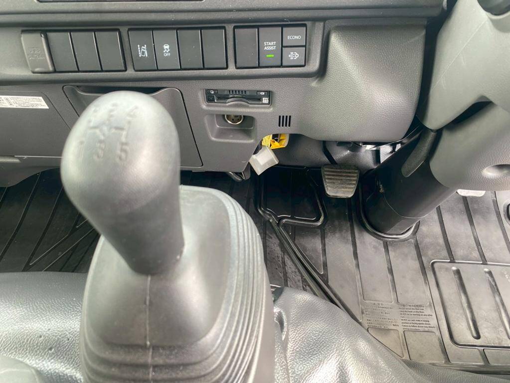 いすゞエルフ幌車小型（2t・3t）[写真19]