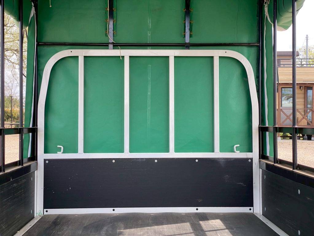 いすゞエルフ幌車小型（2t・3t）[写真06]