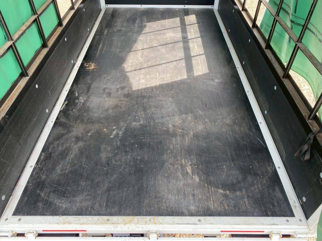 いすゞエルフ幌車小型（2t・3t）[写真07]