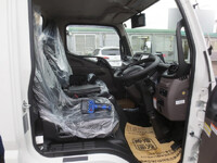 三菱ふそうキャンタークレーン4段小型（2t・3t）[写真14]