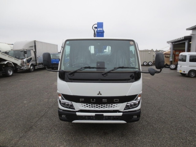 三菱ふそうキャンタークレーン4段小型（2t・3t）[写真05]