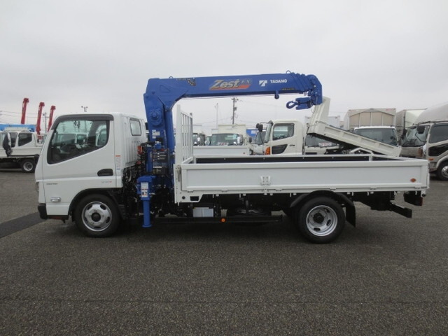 三菱ふそうキャンタークレーン4段小型（2t・3t）[写真08]