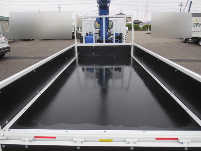 三菱ふそうキャンタークレーン4段小型（2t・3t）[写真09]