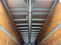 UDトラックスクオンアルミウイング大型（10t）[写真12]