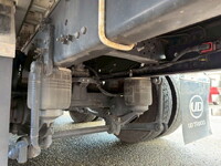 UDトラックスクオンアルミウイング大型（10t）[写真16]