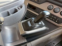 UDトラックスクオンアルミウイング大型（10t）[写真32]