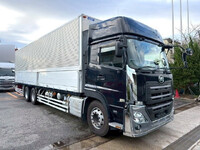 UDトラックスクオンアルミウイング大型（10t）[写真06]