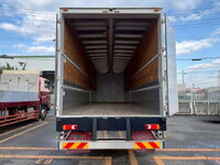 UDトラックスクオンアルミウイング大型（10t）[写真10]