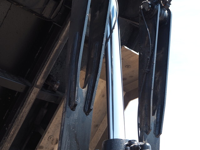 三菱ふそうスーパーグレート深ダンプ（土砂禁ダンプ）大型（10t）[写真12]