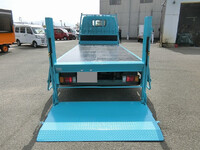 トヨタトヨエース平ボディ小型（2t・3t）[写真17]