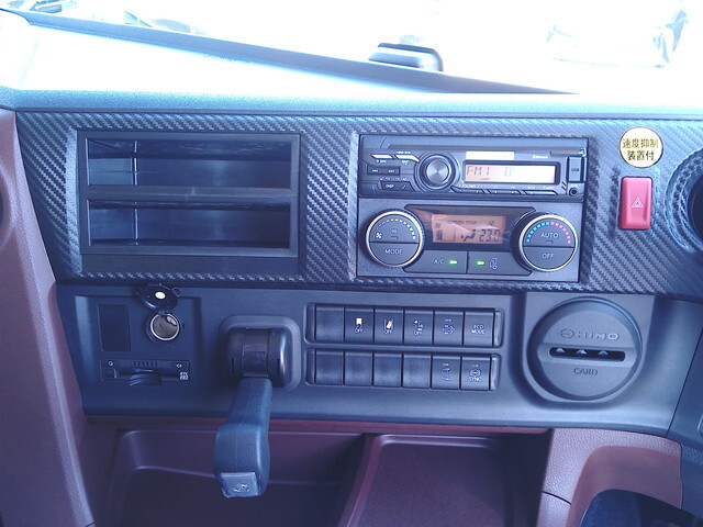 日野プロフィアアルミブロック大型（10t）[写真27]