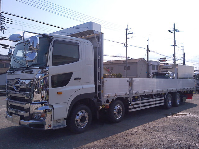 日野プロフィアアルミブロック大型（10t）[写真03]