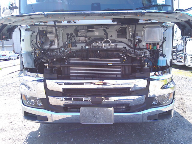 日野プロフィアアルミブロック大型（10t）[写真34]