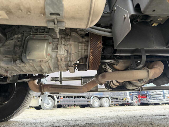 日野プロフィアアルミウイング大型（10t）[写真20]