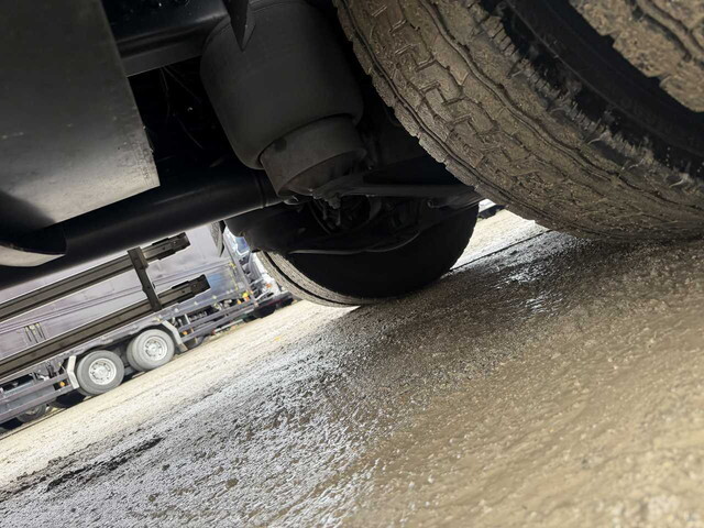 日野プロフィアアルミウイング大型（10t）[写真23]