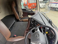 日野プロフィアアルミウイング大型（10t）[写真34]