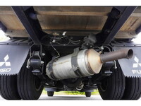 三菱ふそうキャンター平ボディ小型（2t・3t）[写真18]