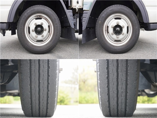 三菱ふそうキャンター平ボディ小型（2t・3t）[写真28]