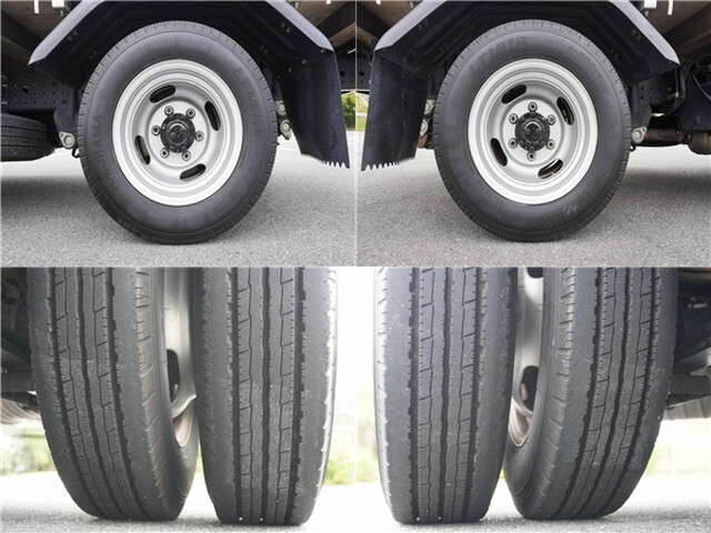 三菱ふそうキャンター平ボディ小型（2t・3t）[写真29]