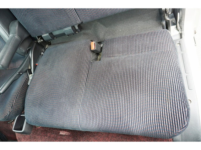 三菱ふそうキャンター平ボディ小型（2t・3t）[写真39]