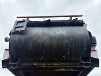 いすゞエルフパッカー車（塵芥車）小型（2t・3t）[写真16]