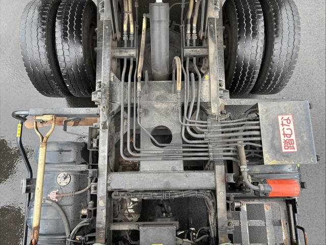 いすゞエルフパッカー車（塵芥車）小型（2t・3t）[写真20]