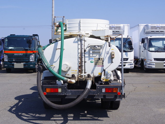三菱ふそうキャンターバキュームカー小型（2t・3t）[写真18]