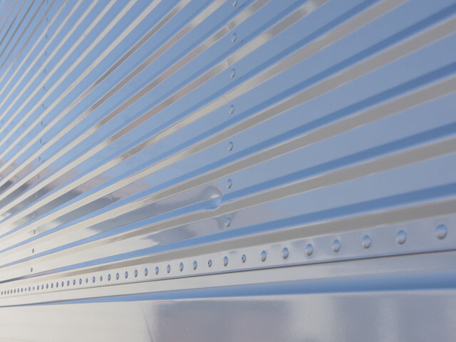 日野レンジャーアルミウイング中型（4t）[写真24]