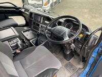 日野プロフィアトレーラーヘッド（トラクターヘッド）大型（10t）[写真21]