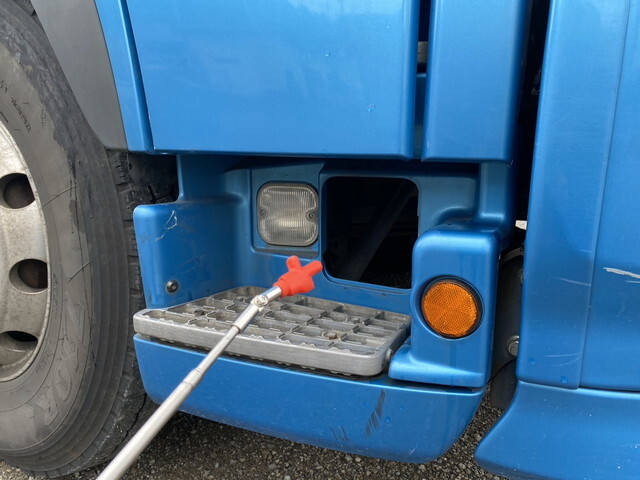 日野プロフィアトレーラーヘッド（トラクターヘッド）大型（10t）[写真35]