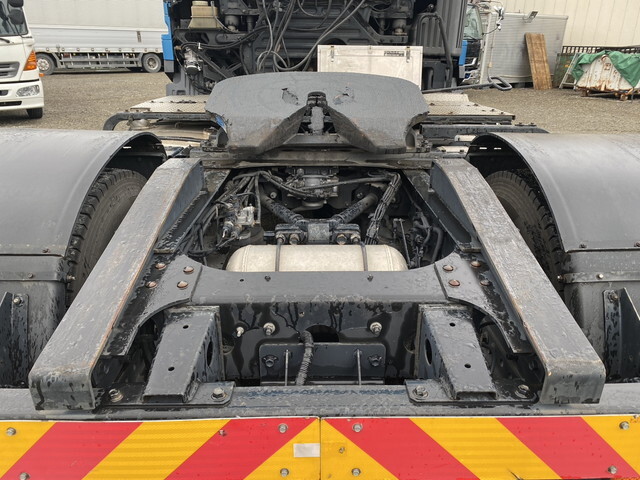 日野プロフィアトレーラーヘッド（トラクターヘッド）大型（10t）[写真08]