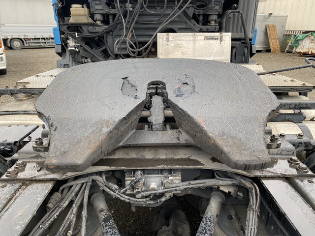 日野プロフィアトレーラーヘッド（トラクターヘッド）大型（10t）[写真09]