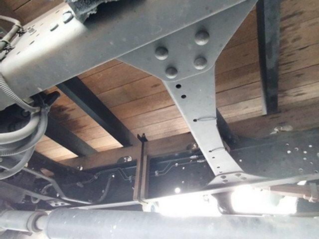 三菱ふそうファイターアルミブロック中型（4t）[写真14]