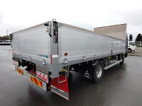 三菱ふそうファイターアルミブロック中型（4t）[写真05]