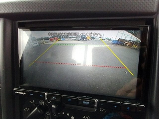 いすゞエルフ平ボディ小型（2t・3t）[写真22]