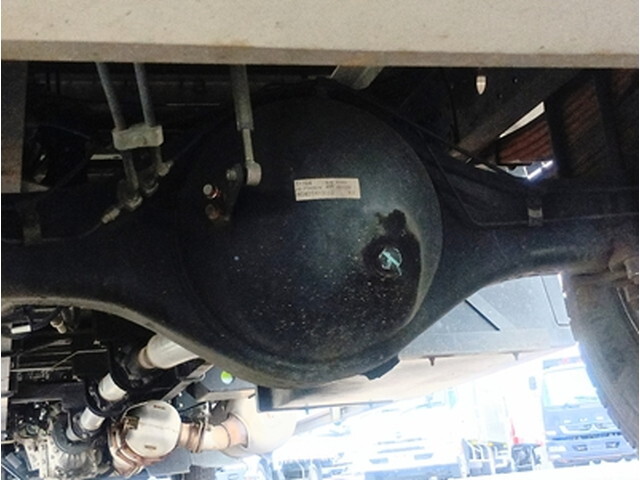 三菱ふそうファイター平ボディ中型（4t）[写真10]