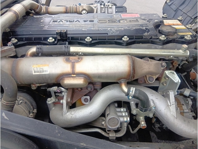 三菱ふそうファイター平ボディ中型（4t）[写真15]