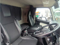 三菱ふそうファイター平ボディ中型（4t）[写真20]